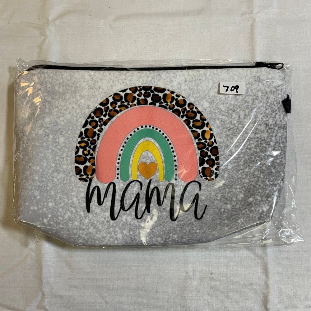The Pouch Cosmetic Bag Womens OS Gray NWT Mama Leopard Rainbow Zipper Travel